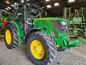 TRACTOR AGRÍCOLA 6150R