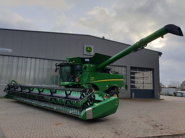 13563_1 COSECHADORA AGRÍCOLA S780i / 735PF