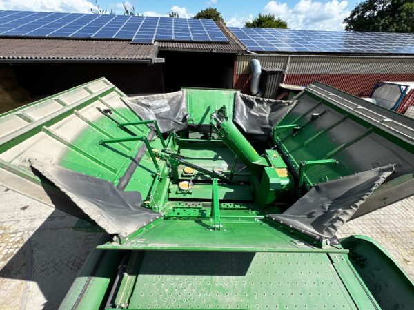 COSECHADORA AGRÍCOLA S785