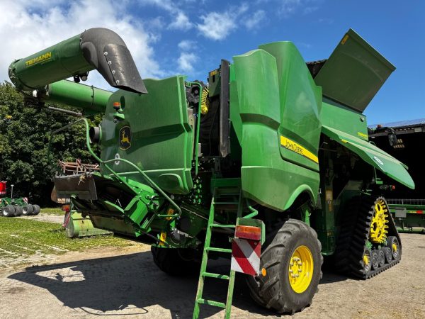 COSECHADORA AGRÍCOLA S785