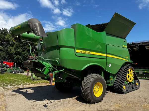 COSECHADORA AGRÍCOLA S785