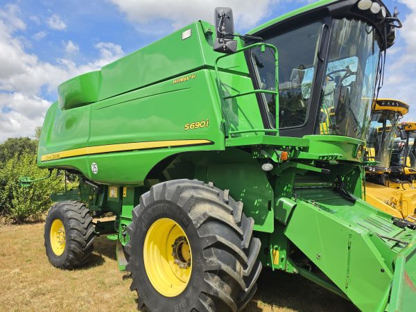20260701_155006 COSECHADORA AGRÍCOLA S690i HM 4x4 / 630R